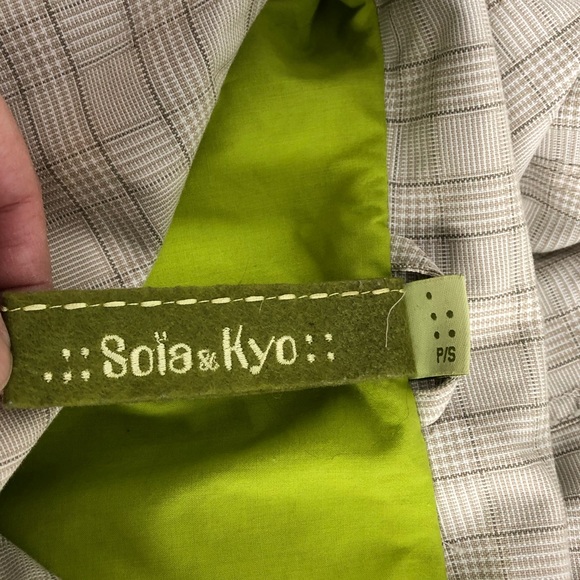 Soia & Kyo Plaid Cream Large Button Jacket S - Picture 3 of 8